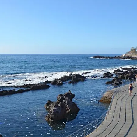 Bonito Atico Alcala, Tenerife アパート